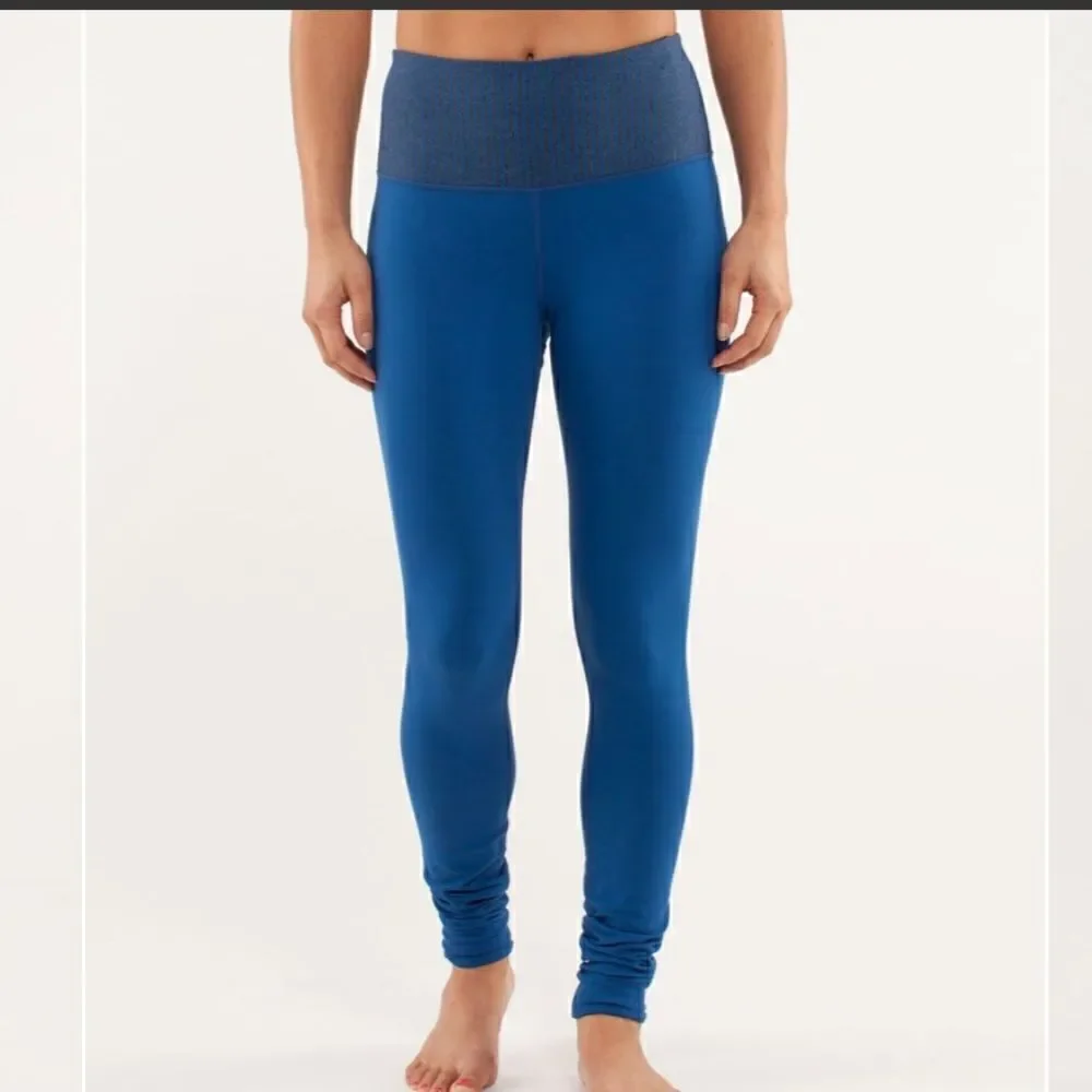 Lululemon Wunder Under Pant *High Rise in blue size 4